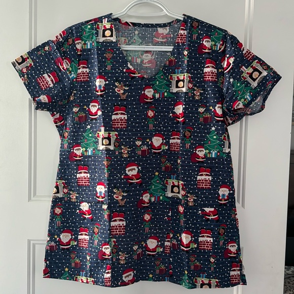 Health Pro Tops - Christmas Scrub Top